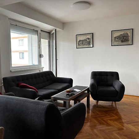 Central Skopje Apartment Ngoại thất bức ảnh