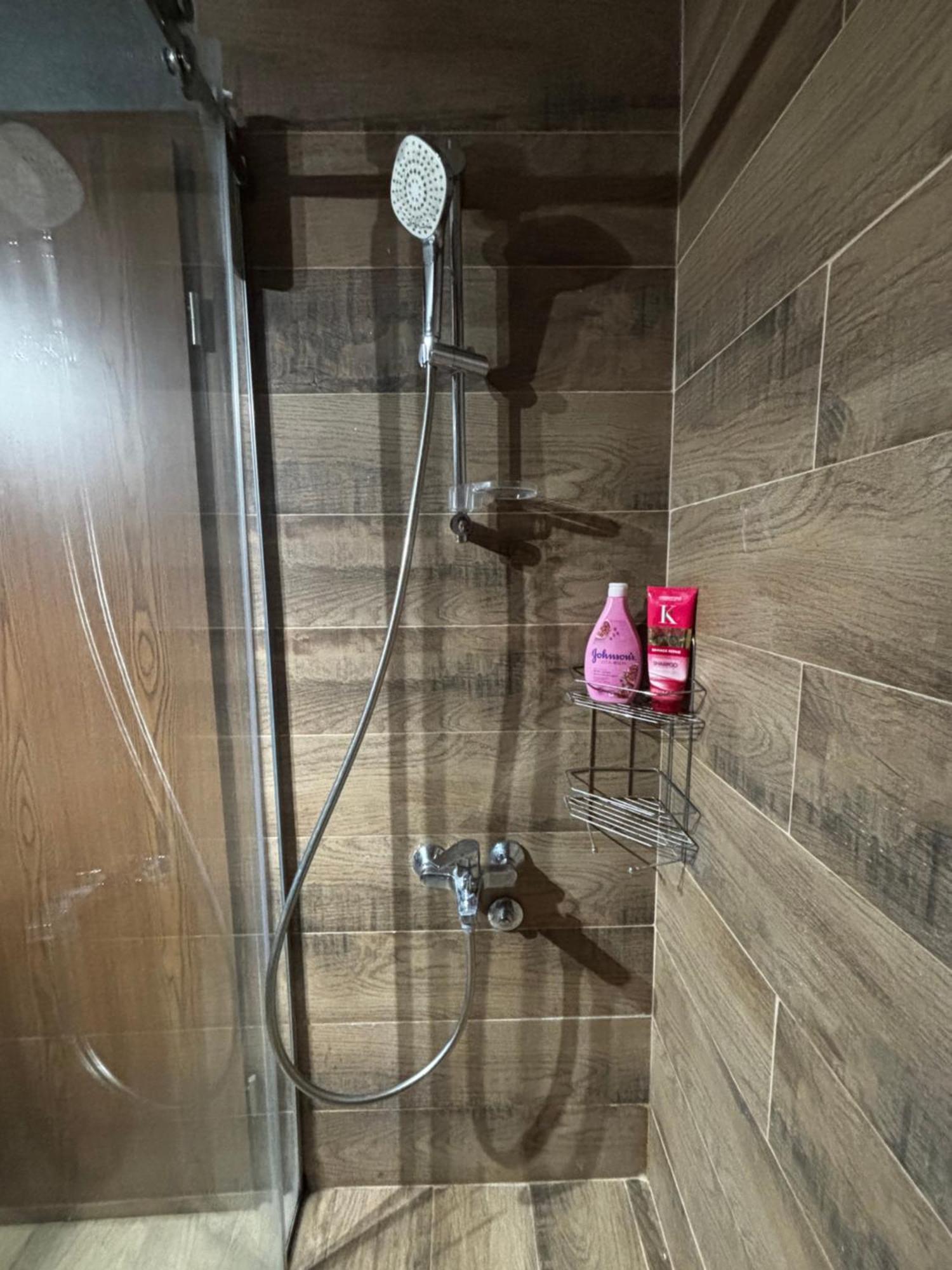 Central Skopje Apartment Ngoại thất bức ảnh