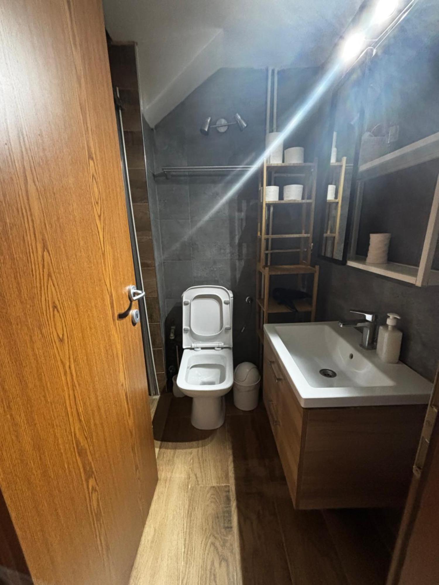 Central Skopje Apartment Ngoại thất bức ảnh